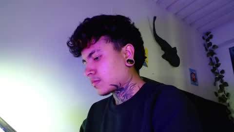 DANNTE online show from October 25, 2025, 6:35 pm