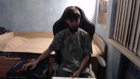 Danny online show from October 1, 2025, 1:00 am