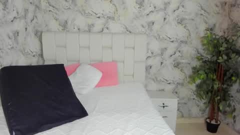 Snapshot of danny_fernandez chatting on November 17, 2025, 5:35 am danny_fernandez online show from November 17, 2025, 5:35 am