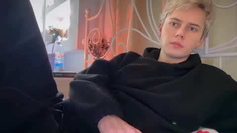 danny online show from December 1, 2025, 10:53 am