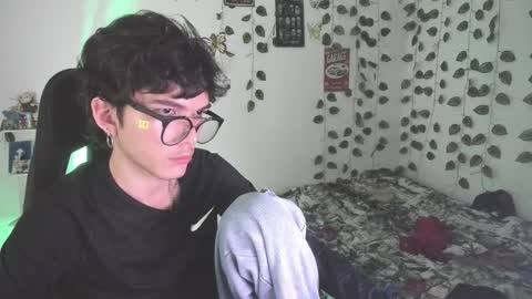 danny_phantom_09 online show from March 5, 2026, 4:19 am