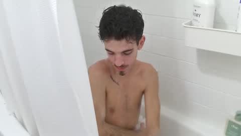 Snapshot of dannynoww chatting on January 29, 2025, 2:30 am danny online show from January 29, 2025, 2:30 am