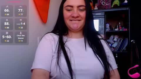 Snapshot of dannyroussette chatting on January 16, 2025, 11:48 am Follow me  Control lovense free D online show from January 16, 2025, 11:48 am