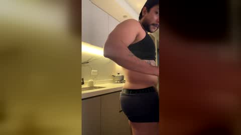 Snapshot of dante_cipriano chatting on May 21, 2026, 9:00 pm DANTE CIPRIANO online show from May 21, 2026, 9:00 pm