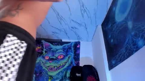 dante_cooper_0 online show from October 14, 2025, 5:52 am