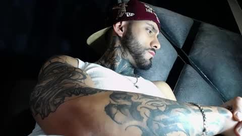 dante_d_angelo_ online show from April 14, 2026, 7:47 am