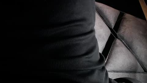 dante_d_angelo_ online show from April 14, 2026, 10:05 pm