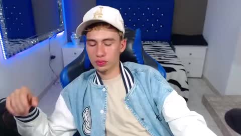 Dante online show from January 28, 2025, 4:08 pm