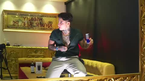 Dante coppola online show from April 16, 2026, 11:29 pm