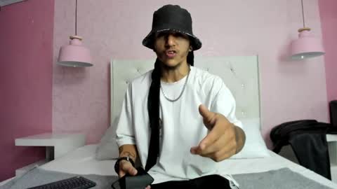 Dante online show from April 27, 2026, 8:07 pm