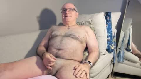 Mark online show from November 8, 2025, 7:08 am