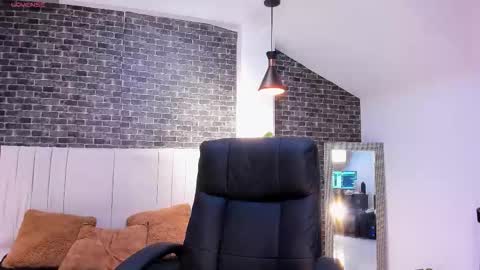 Snapshot of dantesuarez28 chatting on February 2, 2026, 10:25 am Dante Suarez online show from February 2, 2026, 10:25 am