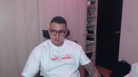 dantevesper online show from March 26, 2026, 2:39 am