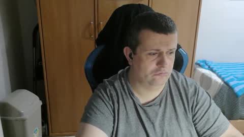 danysanchez1981 online show from February 12, 2026, 11:11 pm