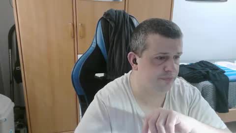 Snapshot of danysanchez1981 chatting on March 23, 2026, 2:43 pm danysanchez1981 online show from March 23, 2026, 2:43 pm