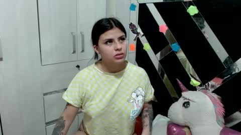 daphne877046 online show from February 7, 2026, 3:32 am