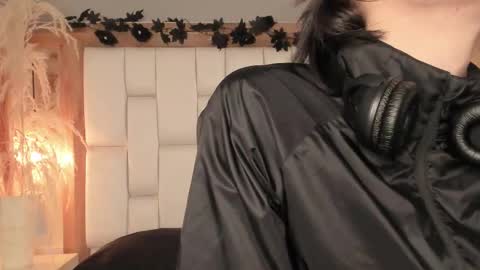 daphne_and_roger online show from January 15, 2026, 10:53 am