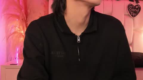 Snapshot of daphne_and_roger chatting on February 27, 2026, 10:59 am daphne_and_roger online show from February 27, 2026, 10:59 am