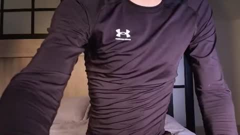 daphne_and_roger_ online show from June 15, 2026, 11:12 am