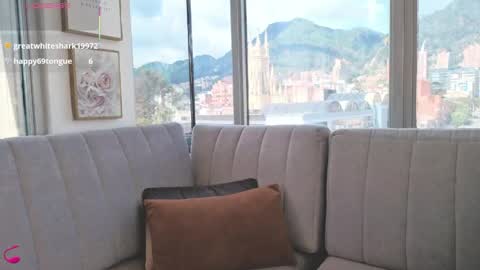 Snapshot of daphne_chers chatting on May 6, 2026, 7:52 pm daphne_chers online show from May 6, 2026, 7:52 pm