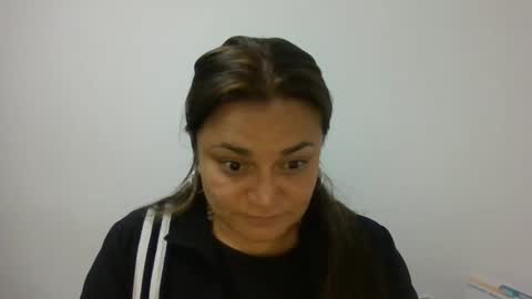 dapnne online show from November 14, 2025, 7:45 pm