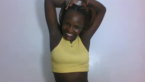 ESTHER online show from March 3, 2026, 4:02 pm