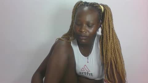 ESTHER online show from May 30, 2026, 7:27 am