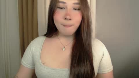 Snapshot of darcy_world chatting on March 9, 2025, 10:08 pm DARCY online show from March 9, 2025, 10:08 pm