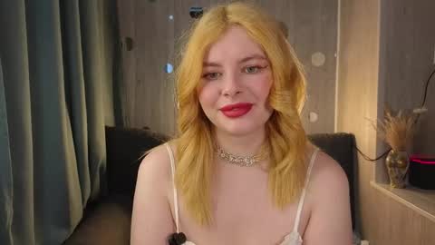 dariapon online show from May 11, 2026, 3:34 am