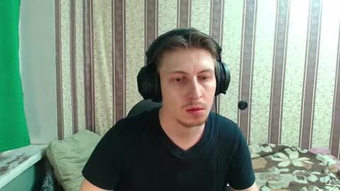 darienlarge online show from November 5, 2025, 5:57 pm