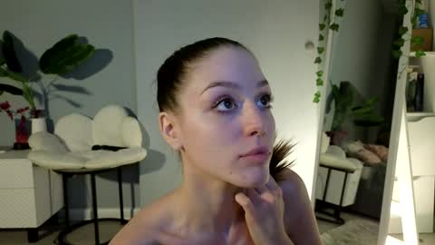 darilboom online show from December 4, 2024, 2:04 pm