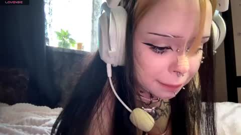 Snapshot of dark_aangel chatting on June 20, 2026, 11:46 am Dark angel online show from June 20, 2026, 11:46 am