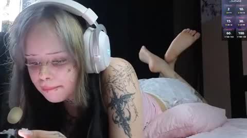 Snapshot of dark_aangel chatting on July 8, 2026, 11:04 am Dark angel online show from July 8, 2026, 11:04 am