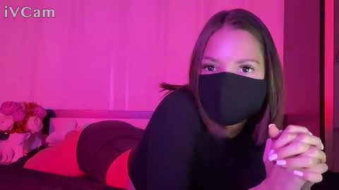 dark_darsy online show from November 12, 2025, 3:56 pm