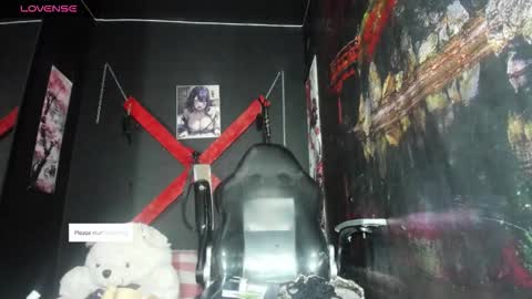 dark_doll5 online show from September 18, 2025, 5:53 am