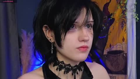 Vamp  online show from December 6, 2024, 8:51 pm