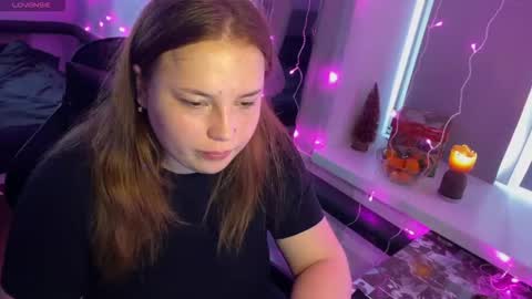 darkcharm1 online show from December 14, 2025, 9:58 am