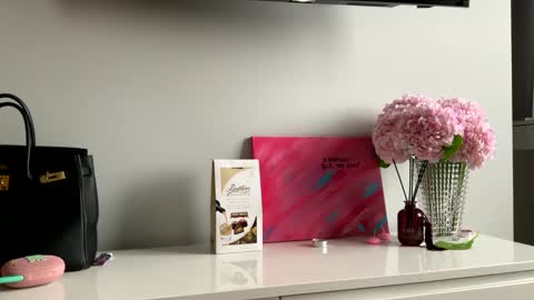 Snapshot of darklunaa18 chatting on November 10, 2025, 9:30 am darklunaa18 online show from November 10, 2025, 9:30 am