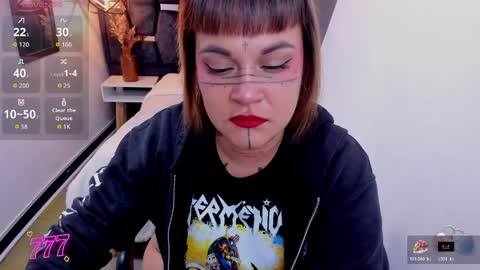 Snapshot of darkmoon__1 chatting on June 3, 2026, 2:33 pm DARKMOON online show from June 3, 2026, 2:33 pm