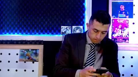 DARKO0717 online show from February 12, 2025, 10:24 am