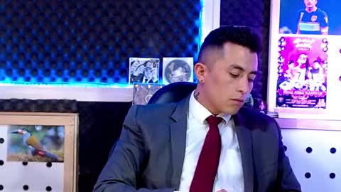 DARKO0717 online show from February 13, 2025, 6:05 pm