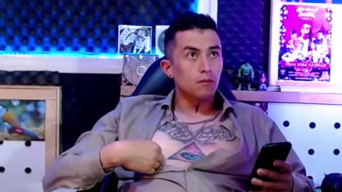 DARKO0717 online show from February 14, 2025, 8:48 pm