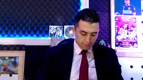 DARKO0717 online show from February 19, 2025, 4:22 pm