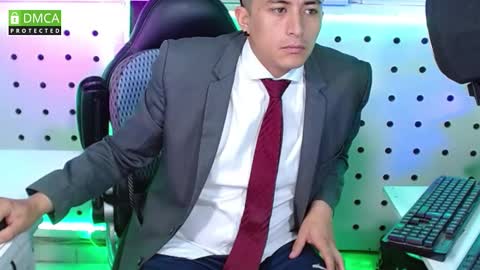 DARKO0717 online show from October 11, 2025, 12:04 pm