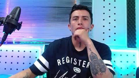 DARKO0717 online show from April 8, 2026, 1:38 am