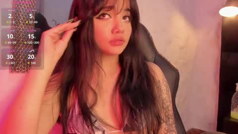 Snapshot of darky_doll chatting on September 23, 2025, 3:53 am Darky Doll online show from September 23, 2025, 3:53 am