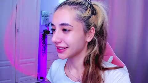 Belle online show from February 22, 2025, 8:40 am