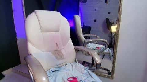 Darling online show from January 13, 2025, 8:04 pm