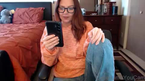 Snapshot of darlingd77 chatting on January 8, 2026, 2:41 pm DarlingD online show from January 8, 2026, 2:41 pm