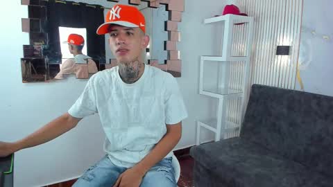 darwin_ggh online show from November 9, 2025, 6:55 am